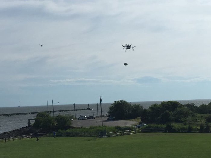 3D打印無人機用途_Flirtey用3D打印無人機進行物質運輸