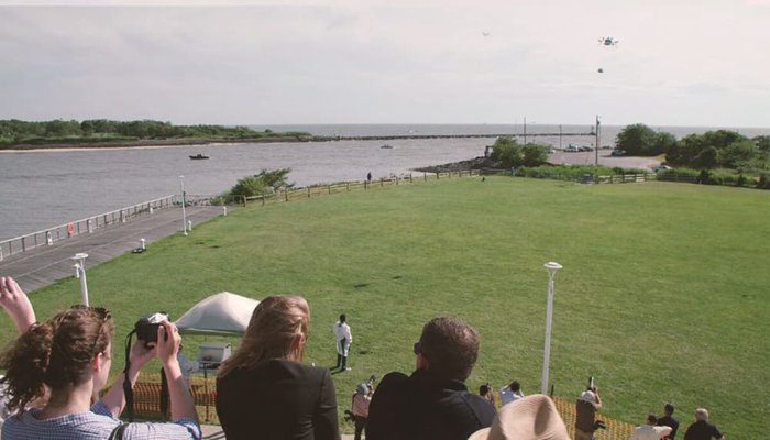 3D打印無人機用途_Flirtey用3D打印無人機進行物質運輸