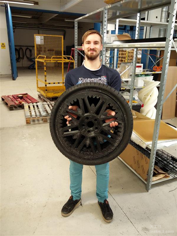 超大型3D打印機The Box現(xiàn)身 3D打印速度可達(dá)1200毫米/秒_e鍵3D打印服務(wù) 超大型3D打印機The Box現(xiàn)身 3D打印速度可達(dá)1200毫米/秒_e鍵3D打印服務(wù)